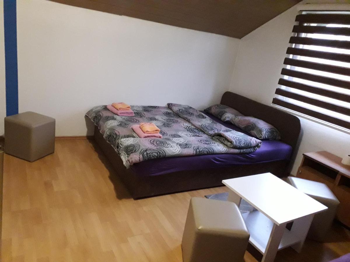 Hostel Topic Banja Luka Eksteriør bilde