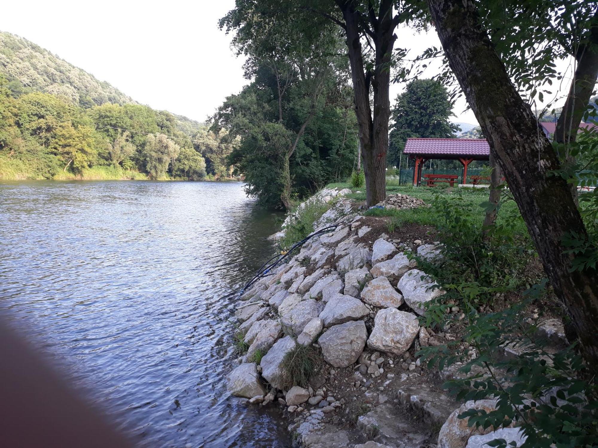 Hostel Topic Banja Luka Eksteriør bilde