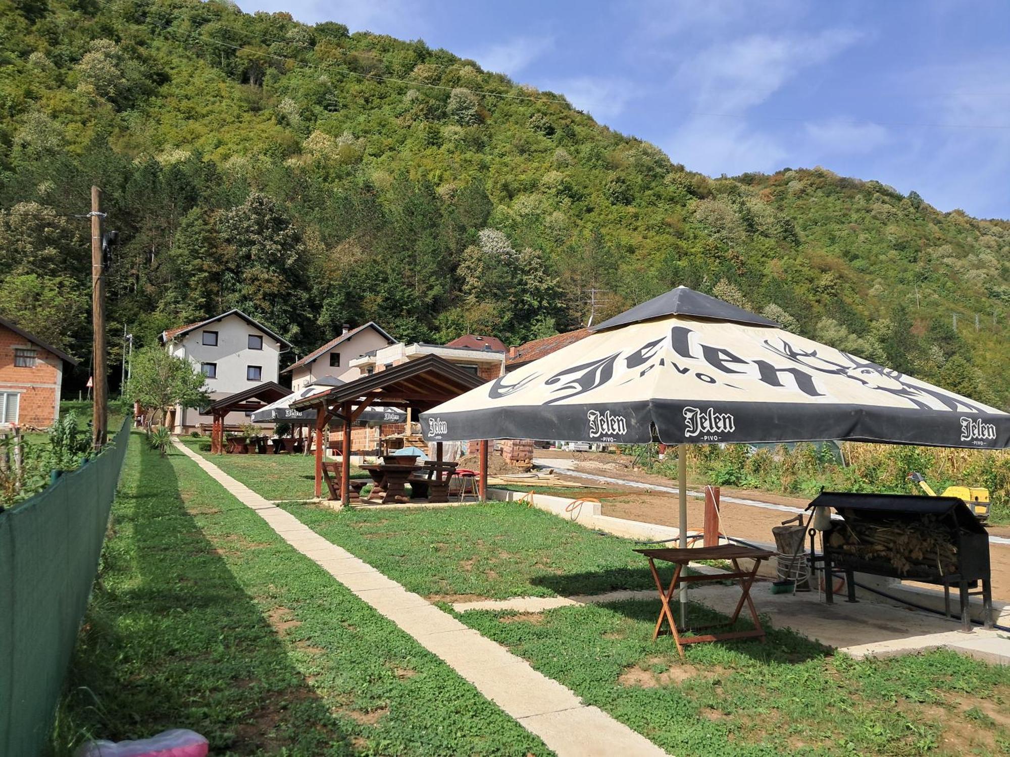 Hostel Topic Banja Luka Eksteriør bilde