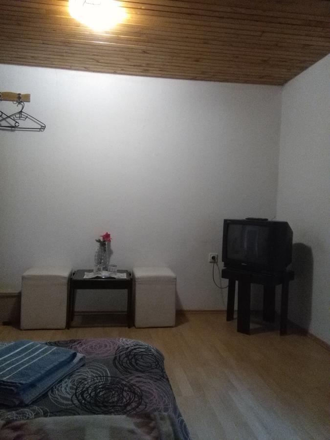 Hostel Topic Banja Luka Eksteriør bilde